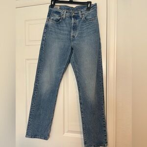 Levi's Women's Straight Leg Blue Jeans